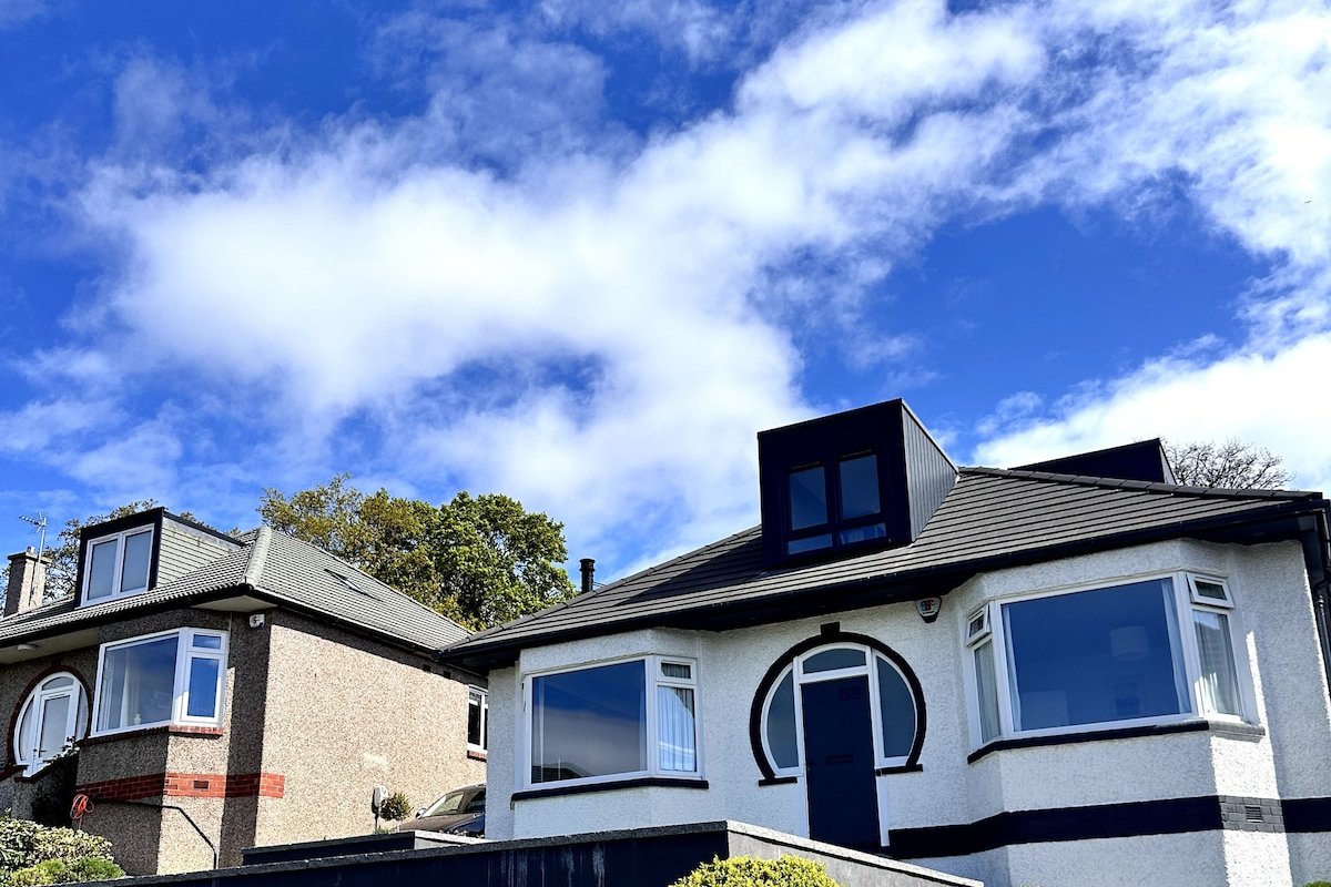 Stylish 5 bed home close to Murrayfield. gallery image 2