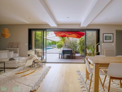 Sublime Villa with swimming pool for 8 people