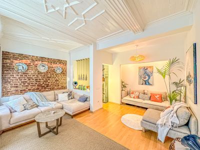 SVG – Villa iCON CiHANGiR