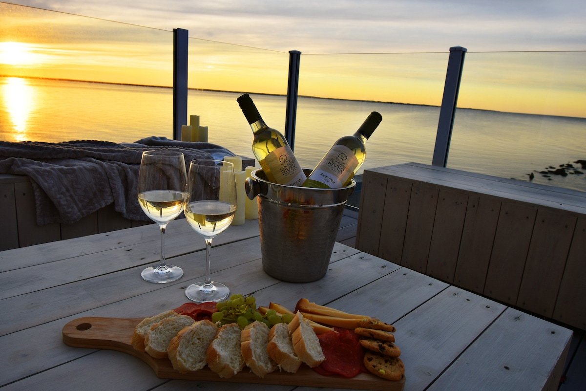 Oceanfront 5 Bedroom Beach Villa with Private Pool gallery image 5