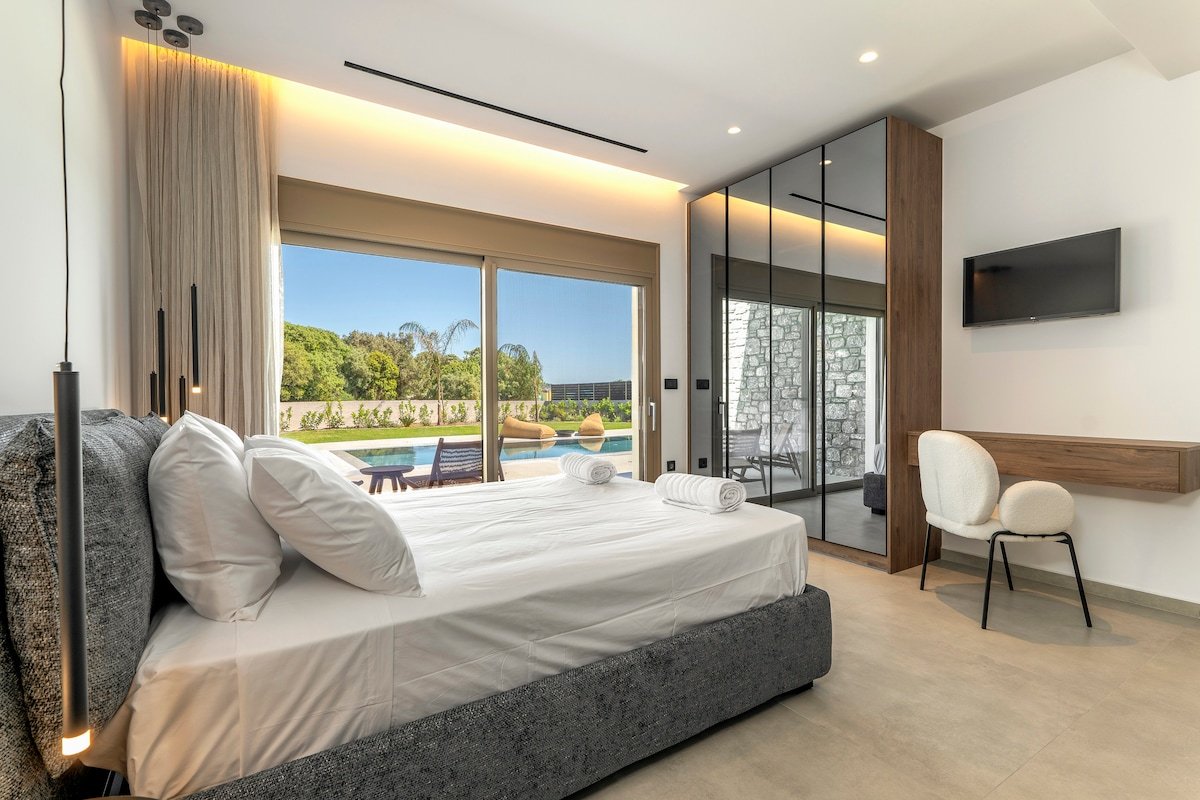 Emerald Estate gallery image 5