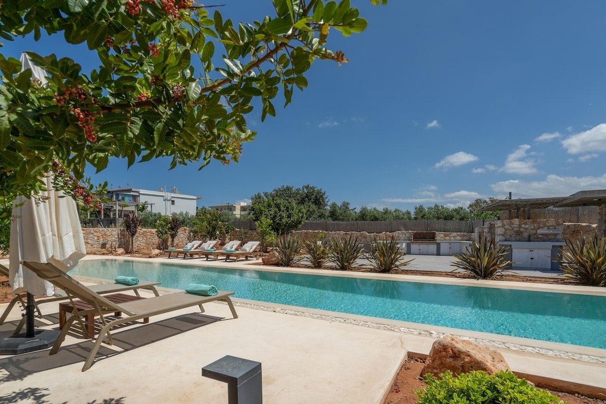 Le Mont Blanc for large groups sleeps 13 gallery image 5