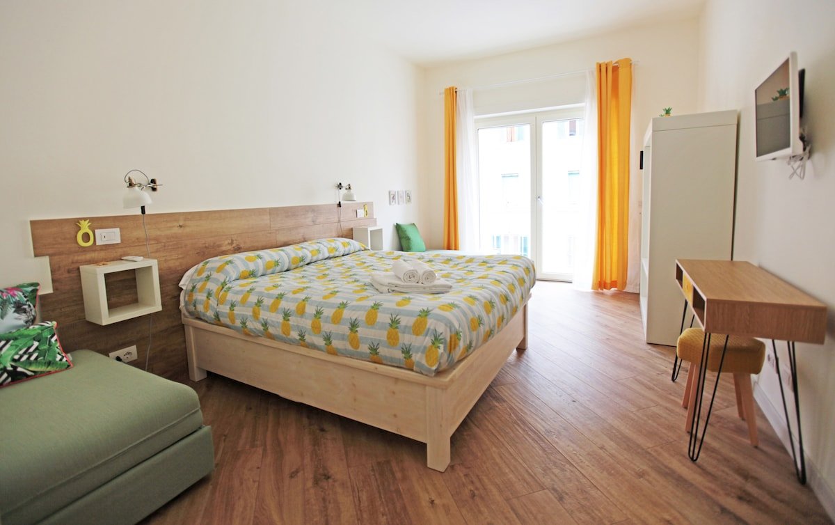 Elegant 3BR Home | Walk to Vatican gallery image 2