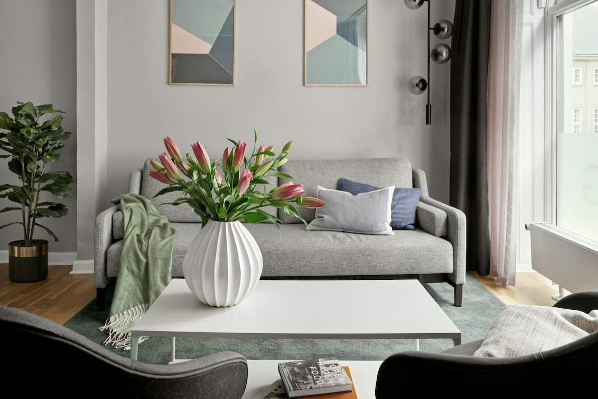 Spacious Three-Bedroom Apartment for 8 gallery image 2