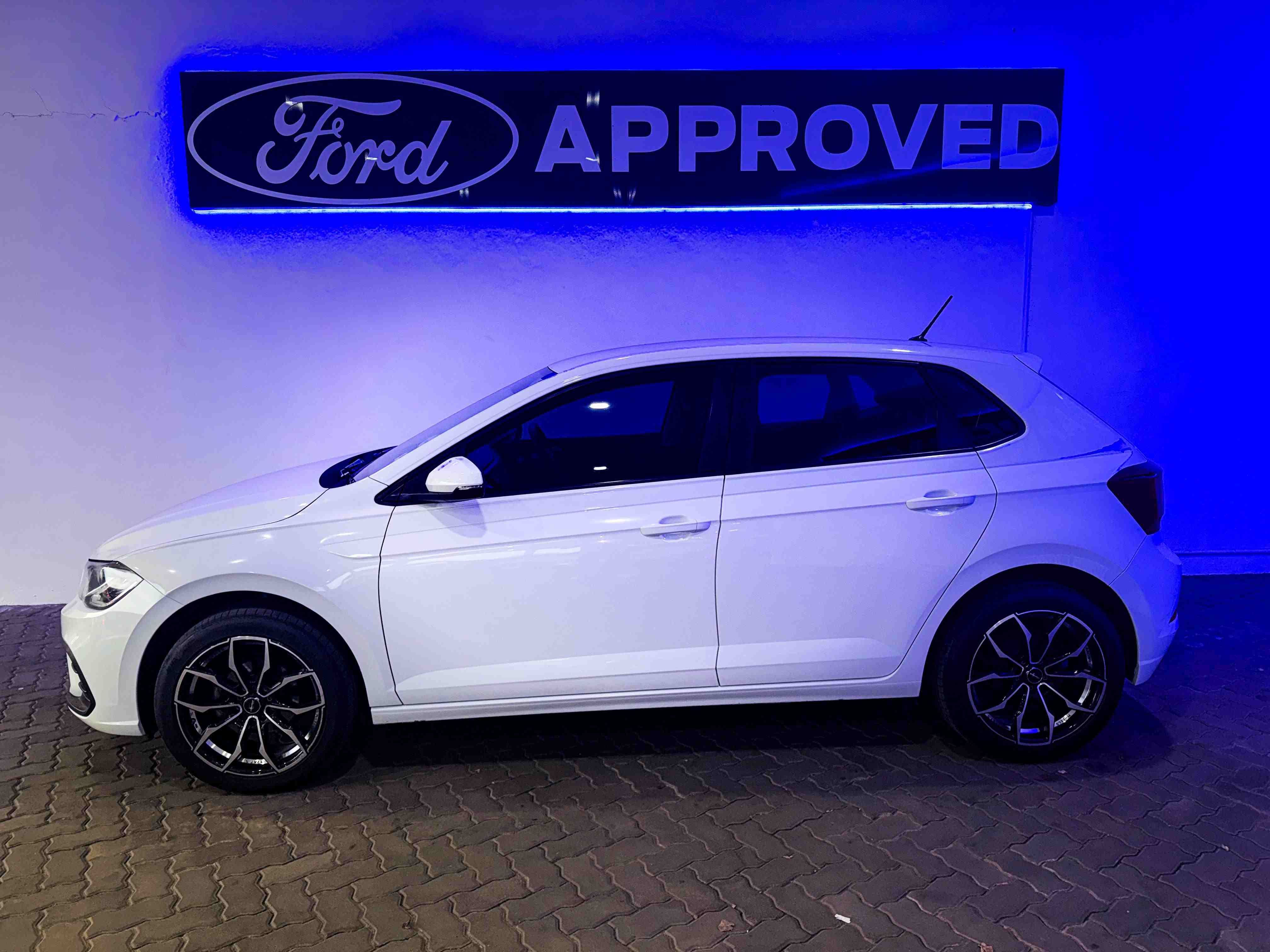 Used car gallery