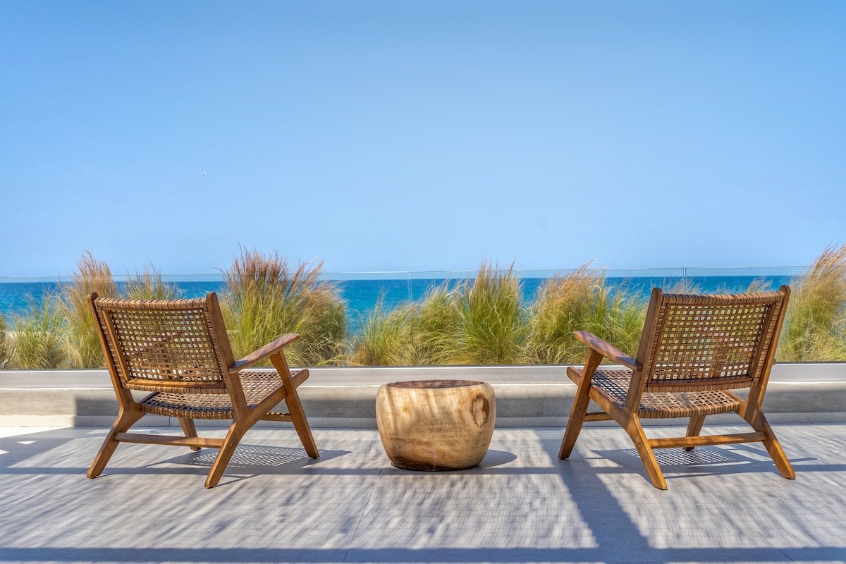 Kaliva Residence gallery image 2