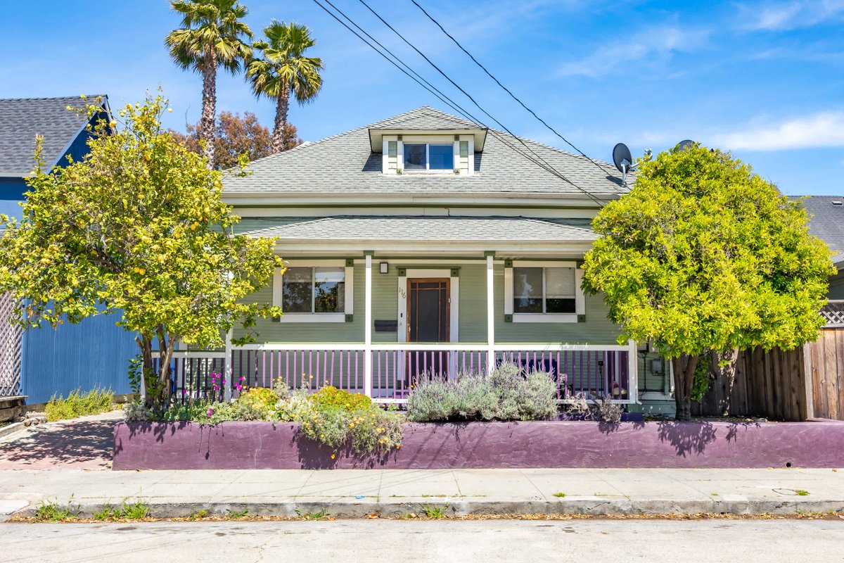 Large 6+BD Downtown House Walk to Beach Boardwalk