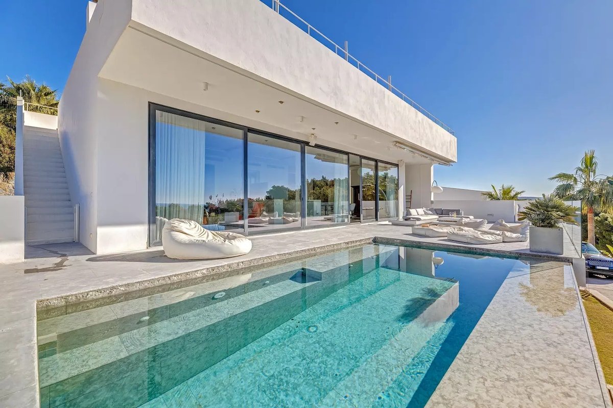 Luxus Villa zum Verlieben gallery image 2