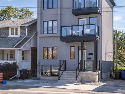 Custom 4Bedroom Home In Upper Beach/Leslieville