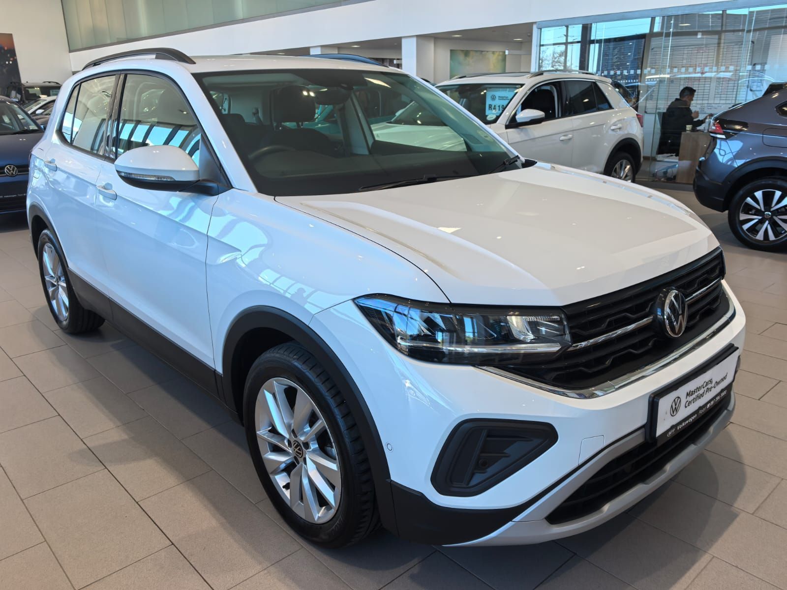 VOLKSWAGEN T-CROSS 1.0 TSI LIFE DSG for Sale in South Africa