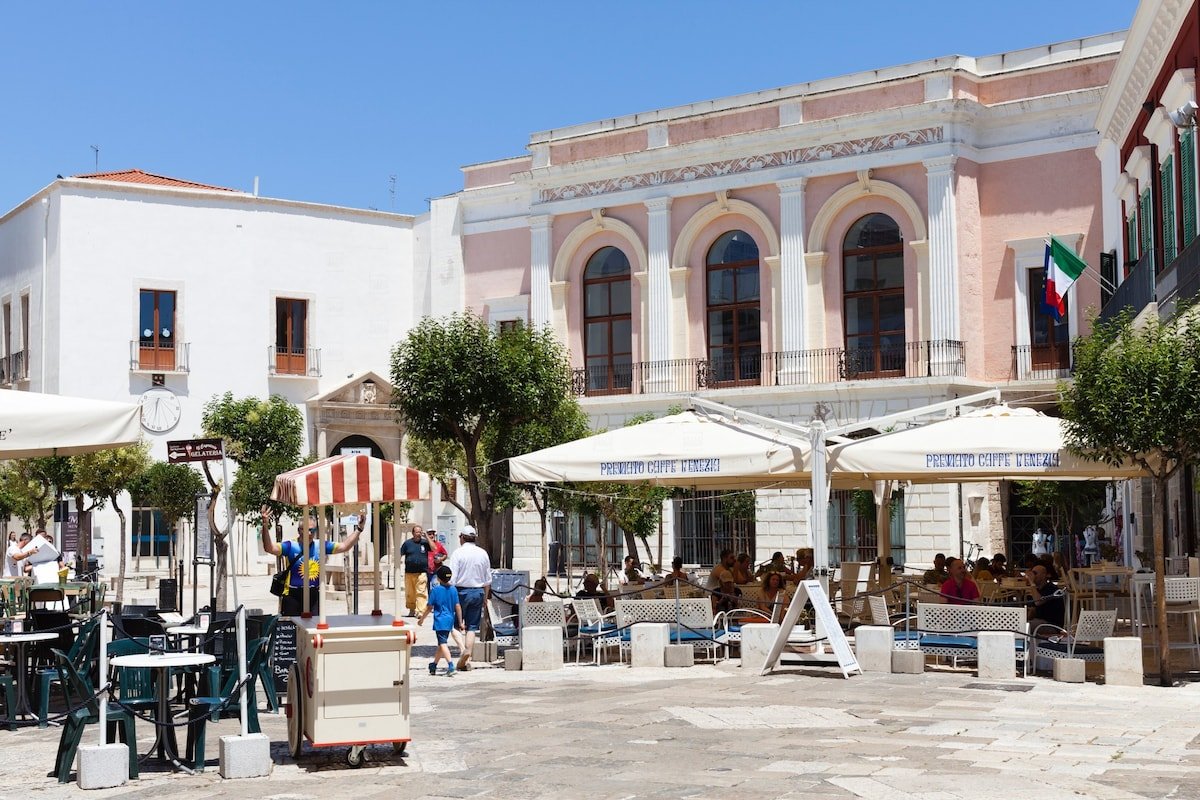 Paradiso Penthouse: Luxury Apartment Monopoli gallery image 4