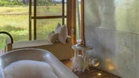 Xaranna Okavango Delta Camp - Featuring a large bath perfect for relaxing bubble baths after the days safari
