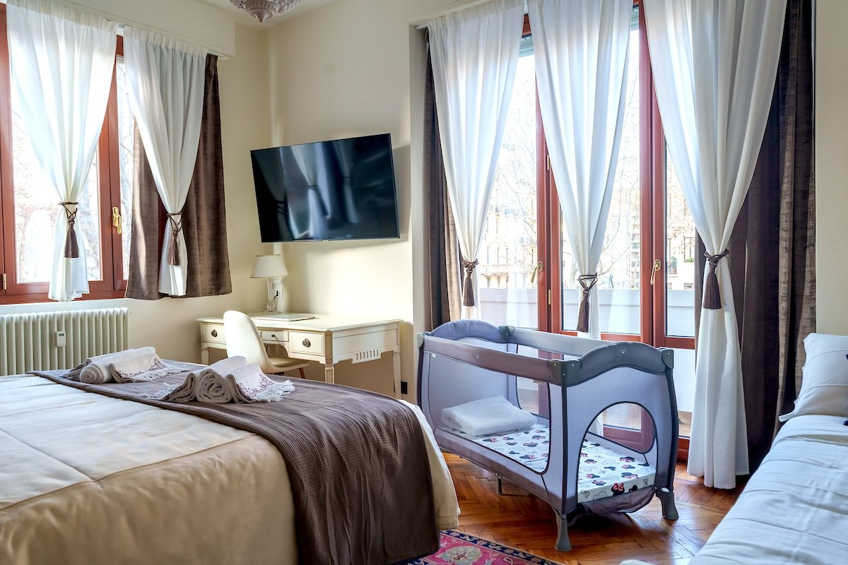 Grande trilocale, 2 bagni, balconi, Lusso, Milano gallery image 4