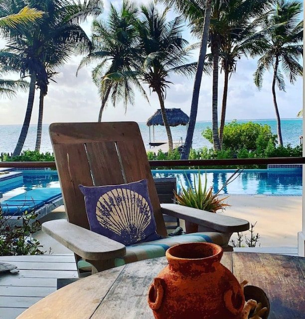 Holiday Time @ Le Reve Beach House & Casita gallery image 3