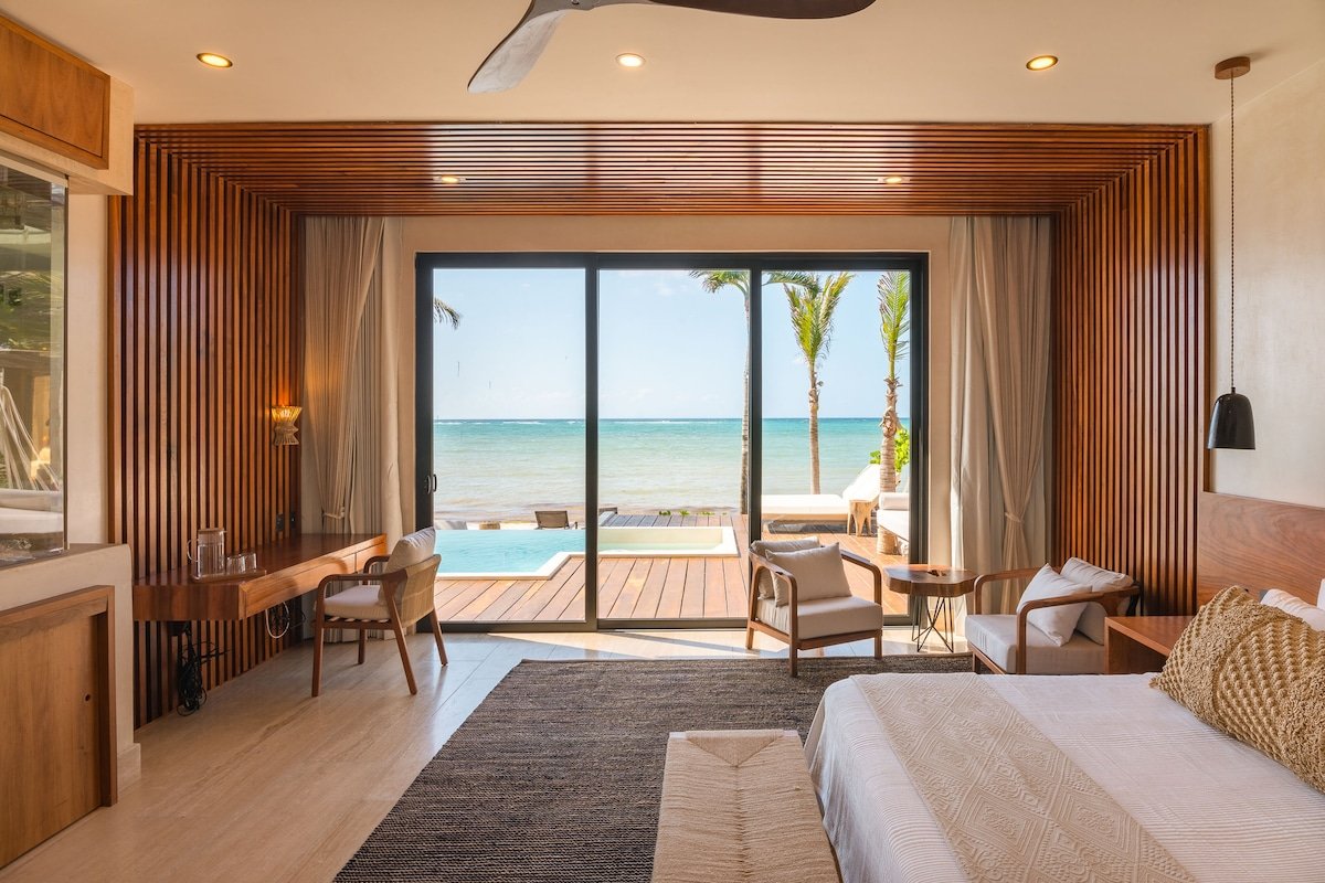 Villa TuluMar Beachfront Luxury Villa+Chef & Staff gallery image 2