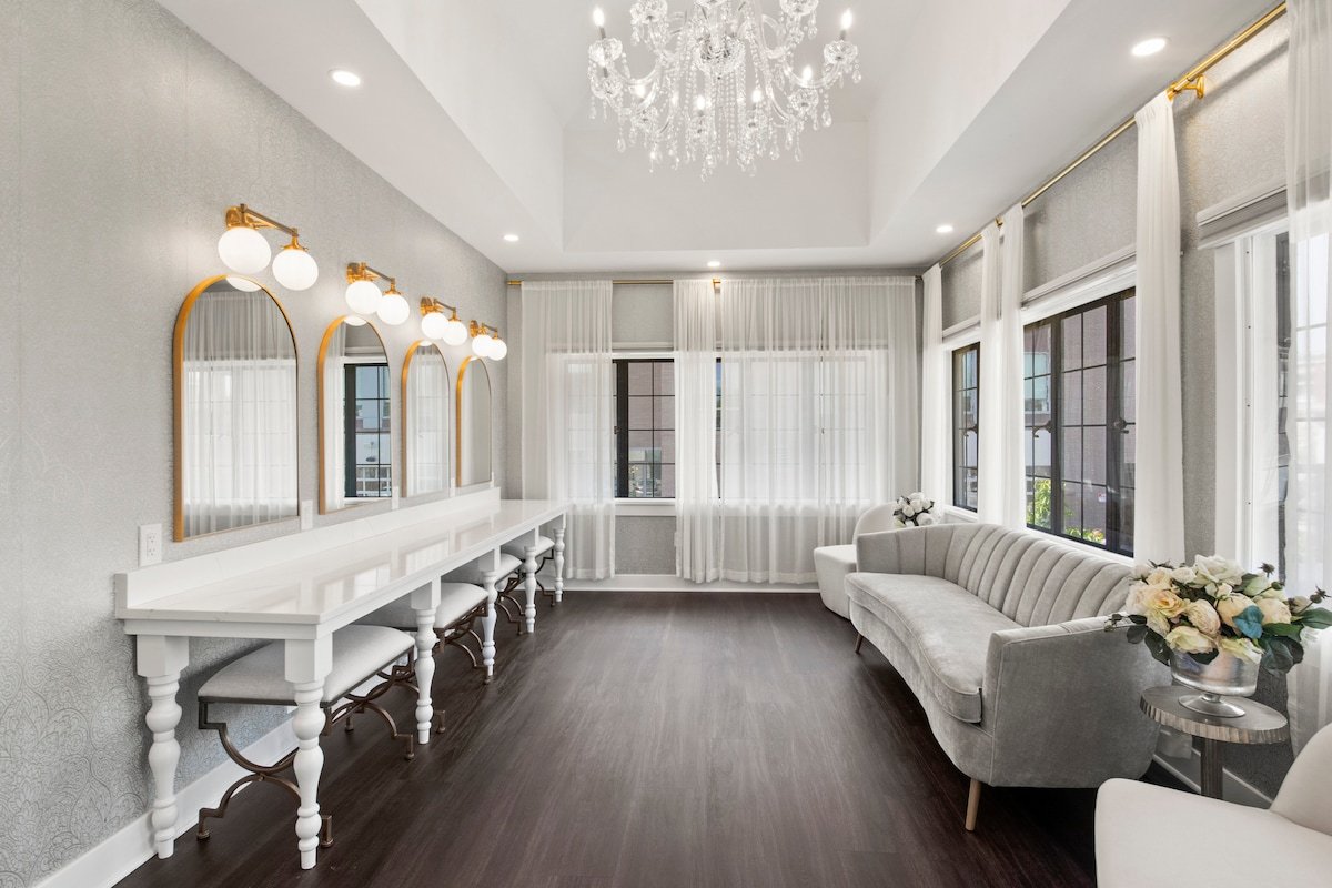 The Suites at 3NG – The Bridal Suite gallery image 5