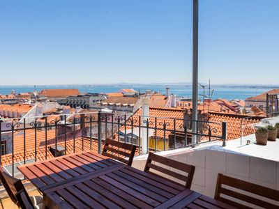 Terrace scenic river&CityView/Chiado/AC/4Bdrs4bths