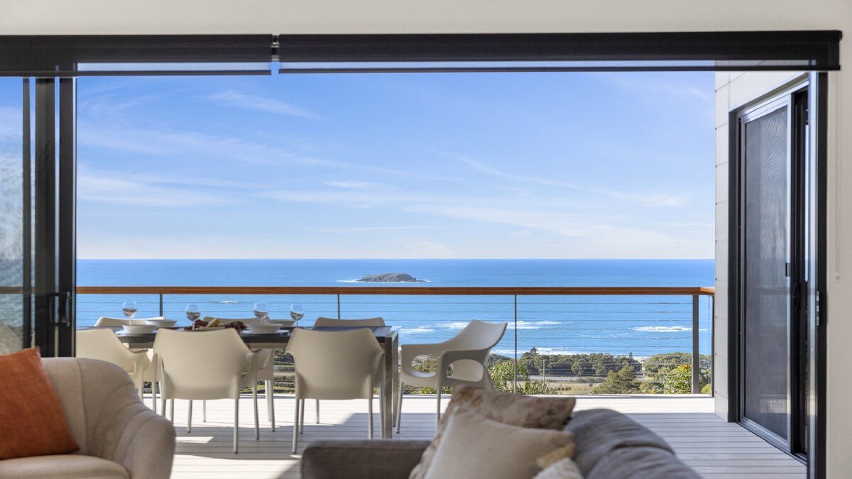 The Outlook at Sapphire, Ocean views, Rural, Pool gallery image 5