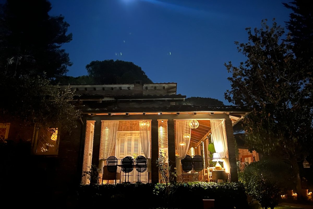 Luxury Villa “Chalet Marmont Rome“ gallery image 2