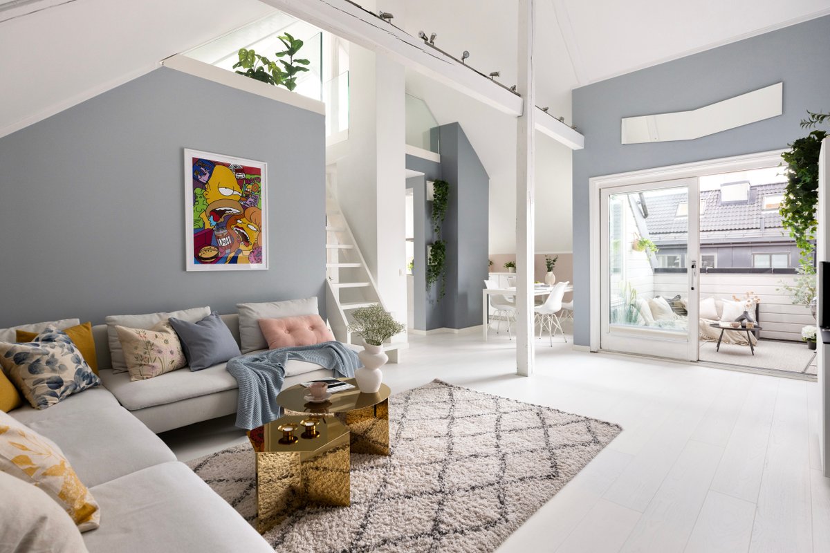 Unikt loft, 4,75m tak, p-plass, sentralt ved slott