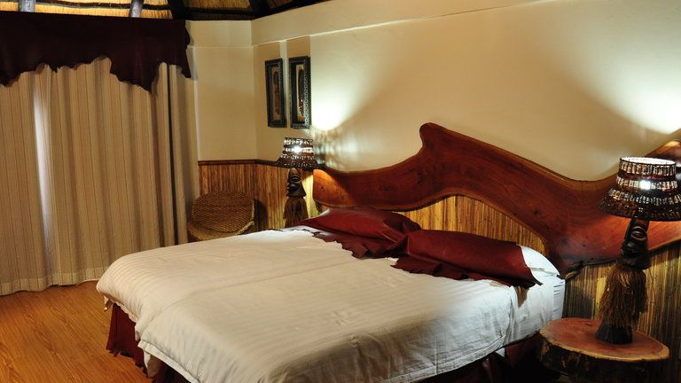 Kalahari Bush Breaks Standard Room