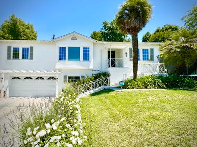 Stunning LA Home, Best Location + Pool!