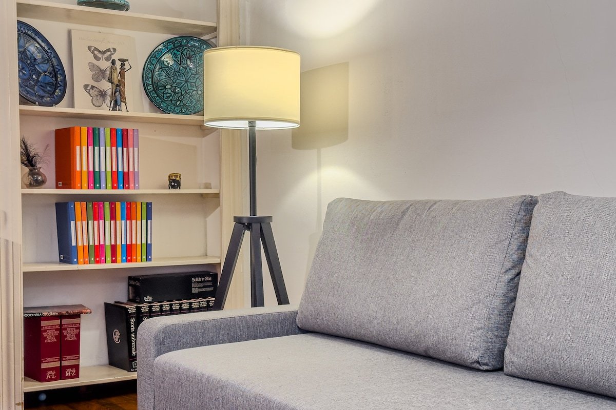 [isola district] milan apartment gallery image 5