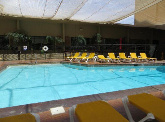 A Suite For 8 in The Center Strip gallery image 5