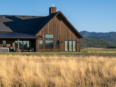 Modern Comfort in Scenic Teton Reserve