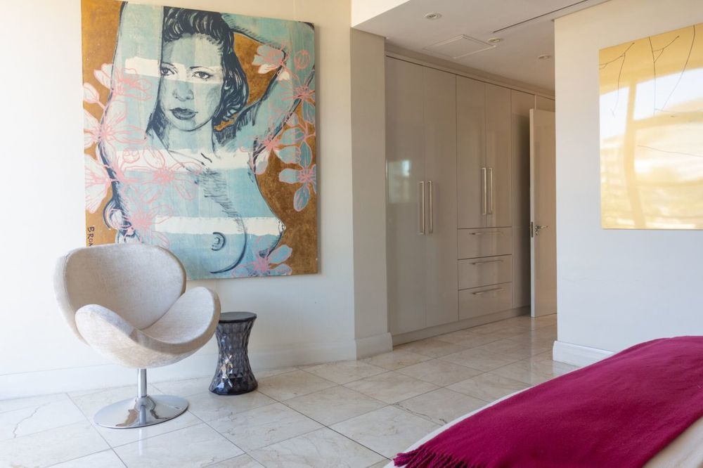 Photo 2 of Pembroke 207 accommodation in V&A Waterfront, Cape Town with 3 bedrooms and 3 bathrooms