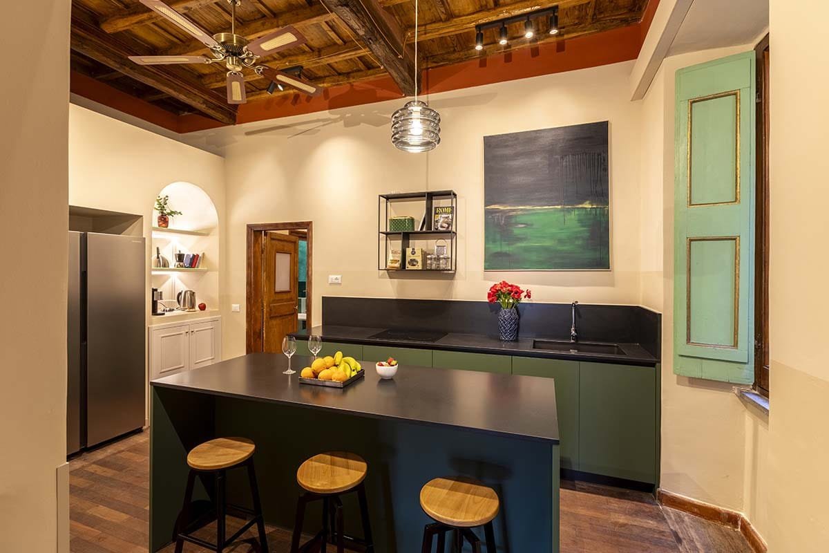 ROMAC Baullari III Family apart in Campo de Fiori gallery image 3