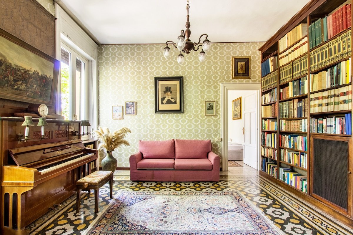 *GORGEOUS* 220 sqm inTRASTEVERE (6 BEDROOMS) gallery image 2