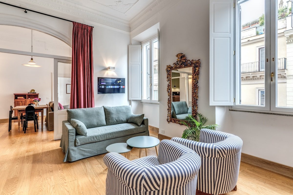 Via del Corso charming@Palazzo Doria Pamphili gallery image 3