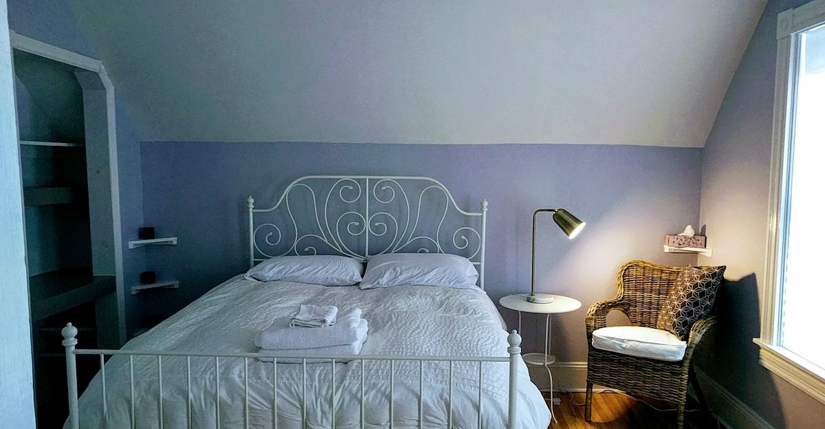 Purple gallery image 3