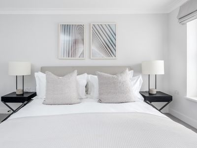 Luxury Townhouse by Hyde Park & Oxford Street