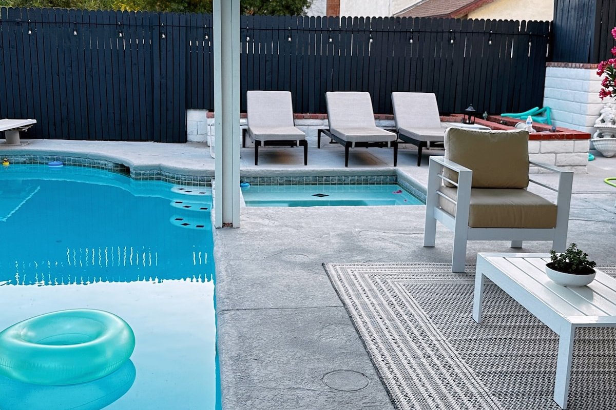 Mediterranean Dream Villa-Pool gallery image 4