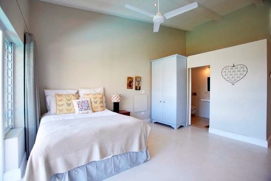 Photo 2 of Aloe Bay Llandudno accommodation in Llandudno, Cape Town with 4 bedrooms and 4.5 bathrooms