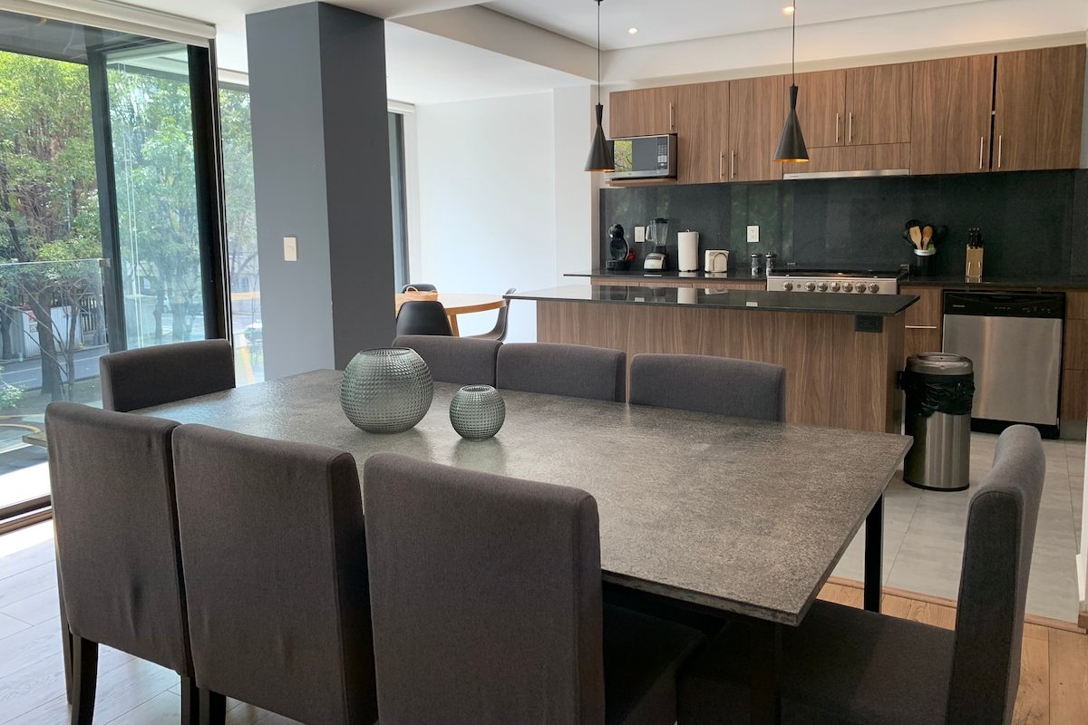 Luxury and Spacious 3BD apartment gallery image 4