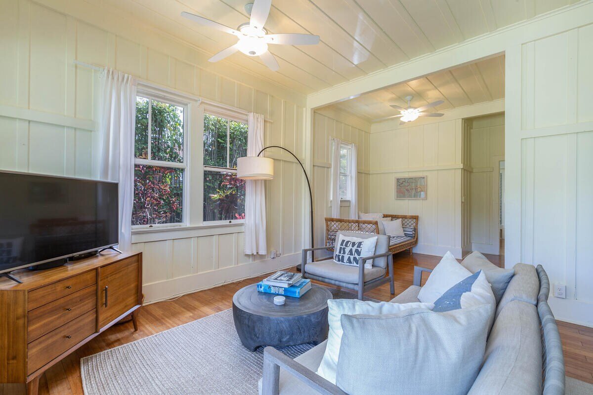 Kuuipo Hale, short walk to Hanalei Bay! TVNC #1159 gallery image 5