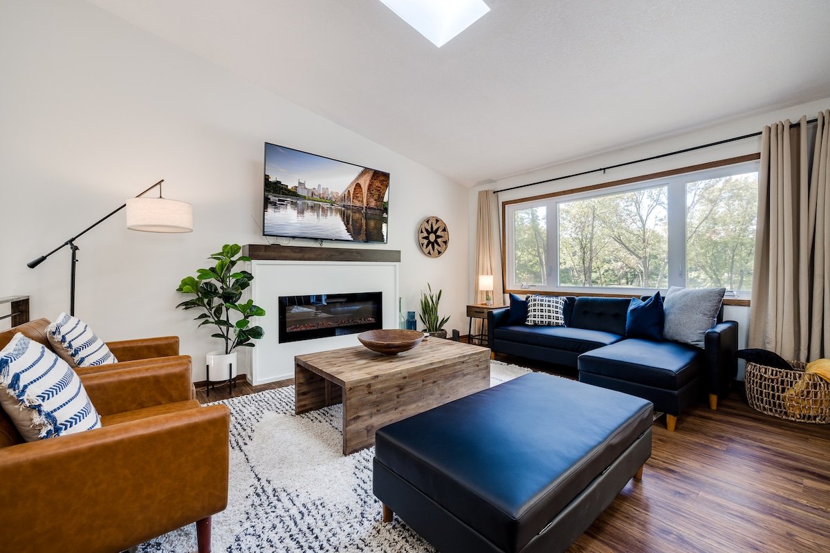 Dreamy Lake Home with Huge Private Yard gallery image 5