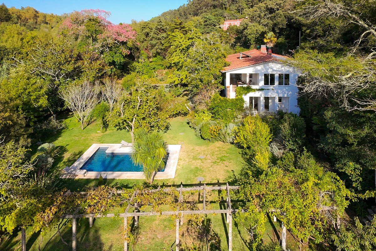 Your retreat in Sintra gallery image 2