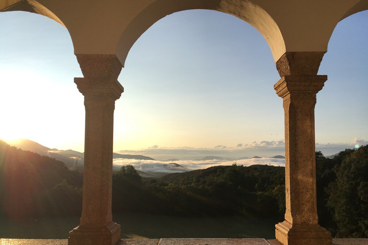 El Callís 2/24p -large groups/families/garden/pool gallery image 3