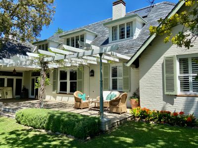 Poolside paradise in Cape Town Southern Subs