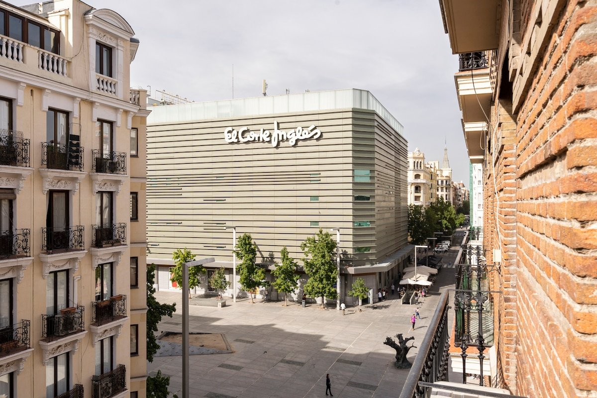 Piso a estrenar Salamanca: Elegancia y Luminosidad gallery image 3