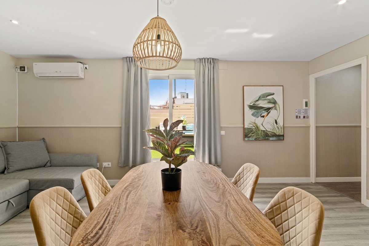 ♛Sunny Penthouse w/private terrace SagradaFamilia♛ gallery image 2