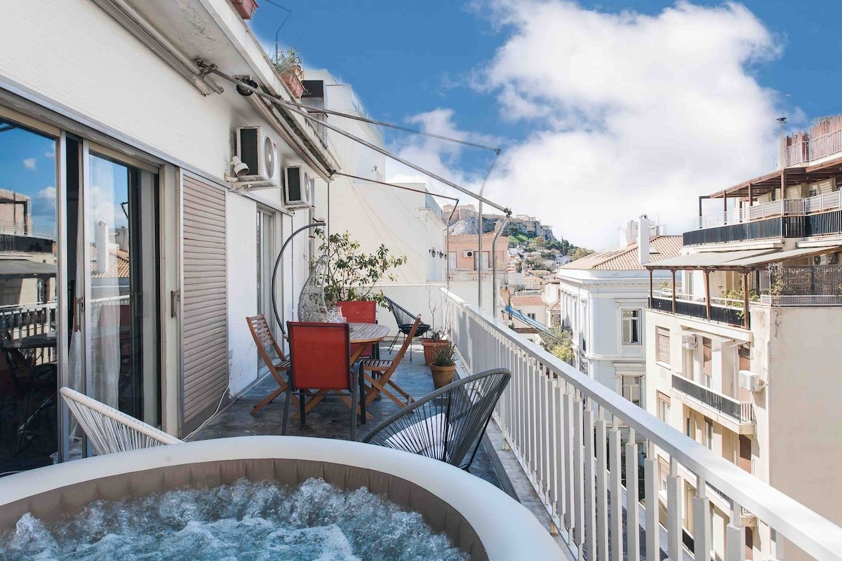 Plaka’s Masterpiece3BDR/2Bath HotTub&AcropolisView gallery image 2