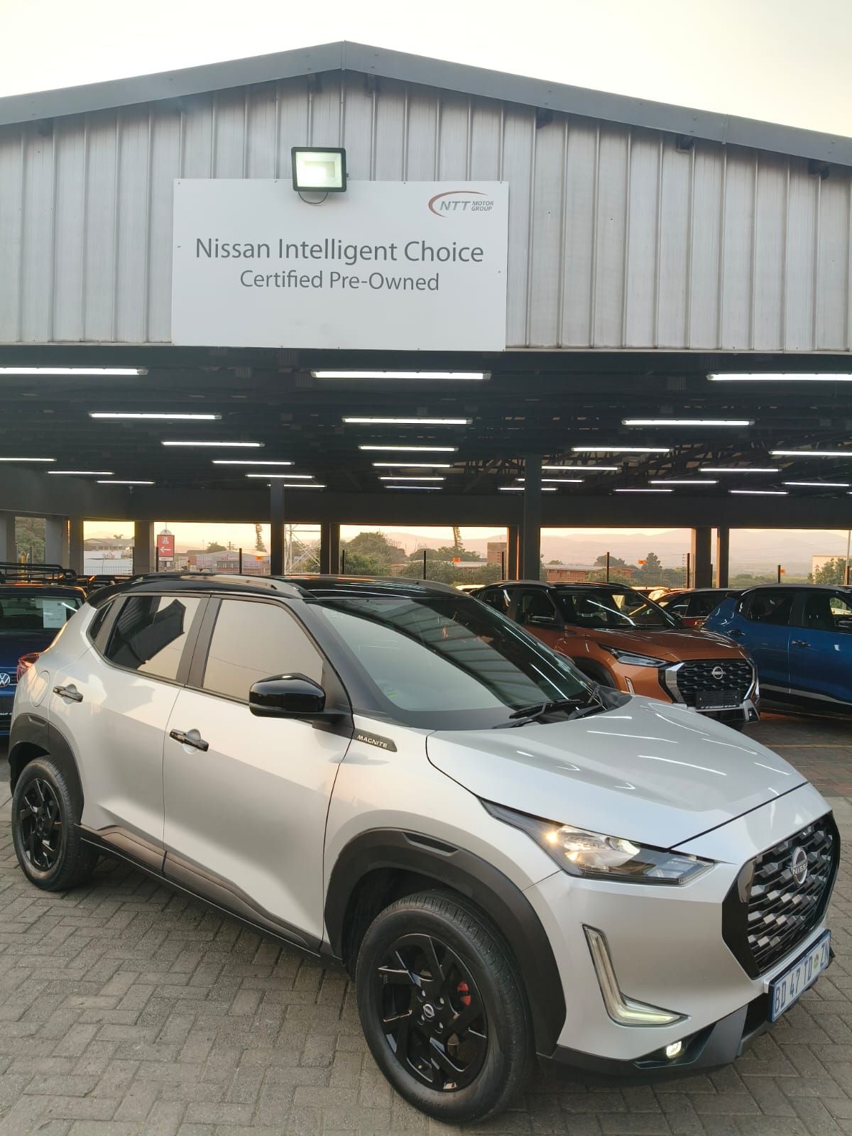 NISSAN MAGNITE KURO 1.0T CVT for Sale in South Africa