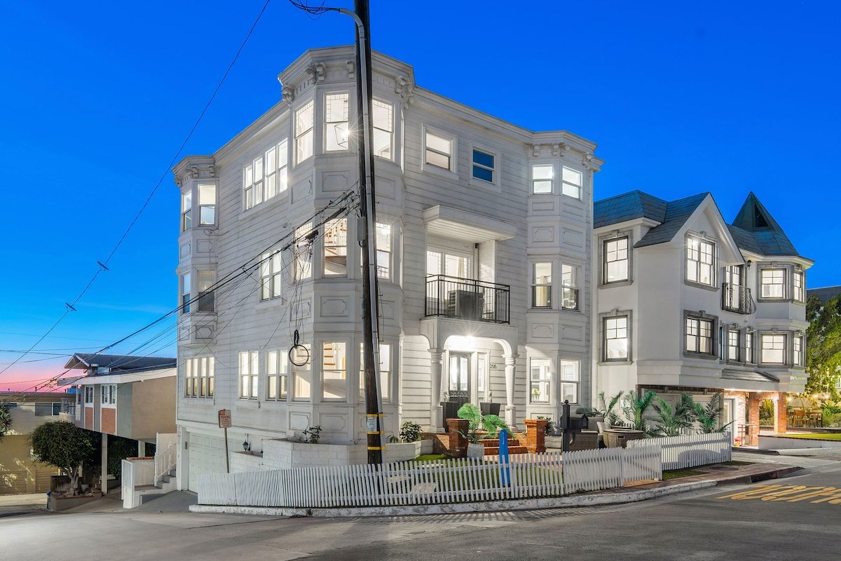 OCEAN VIEW/Breathtaking 6 Bedroom/AC/Walk to Beach gallery image 4