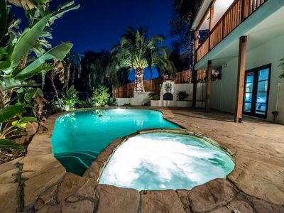 Entire villa in Malibu_5-bedroom with Pool and Spa