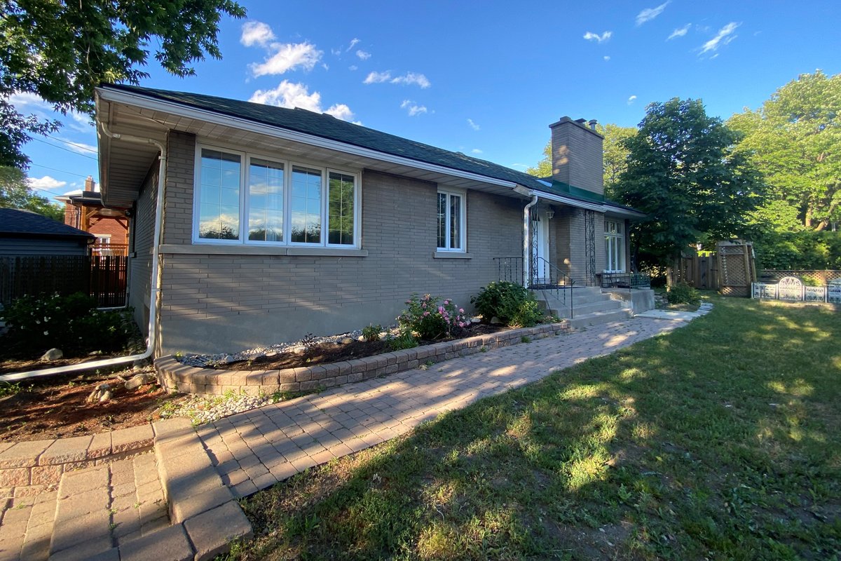 The Elegant Five-Bedroom Retreat